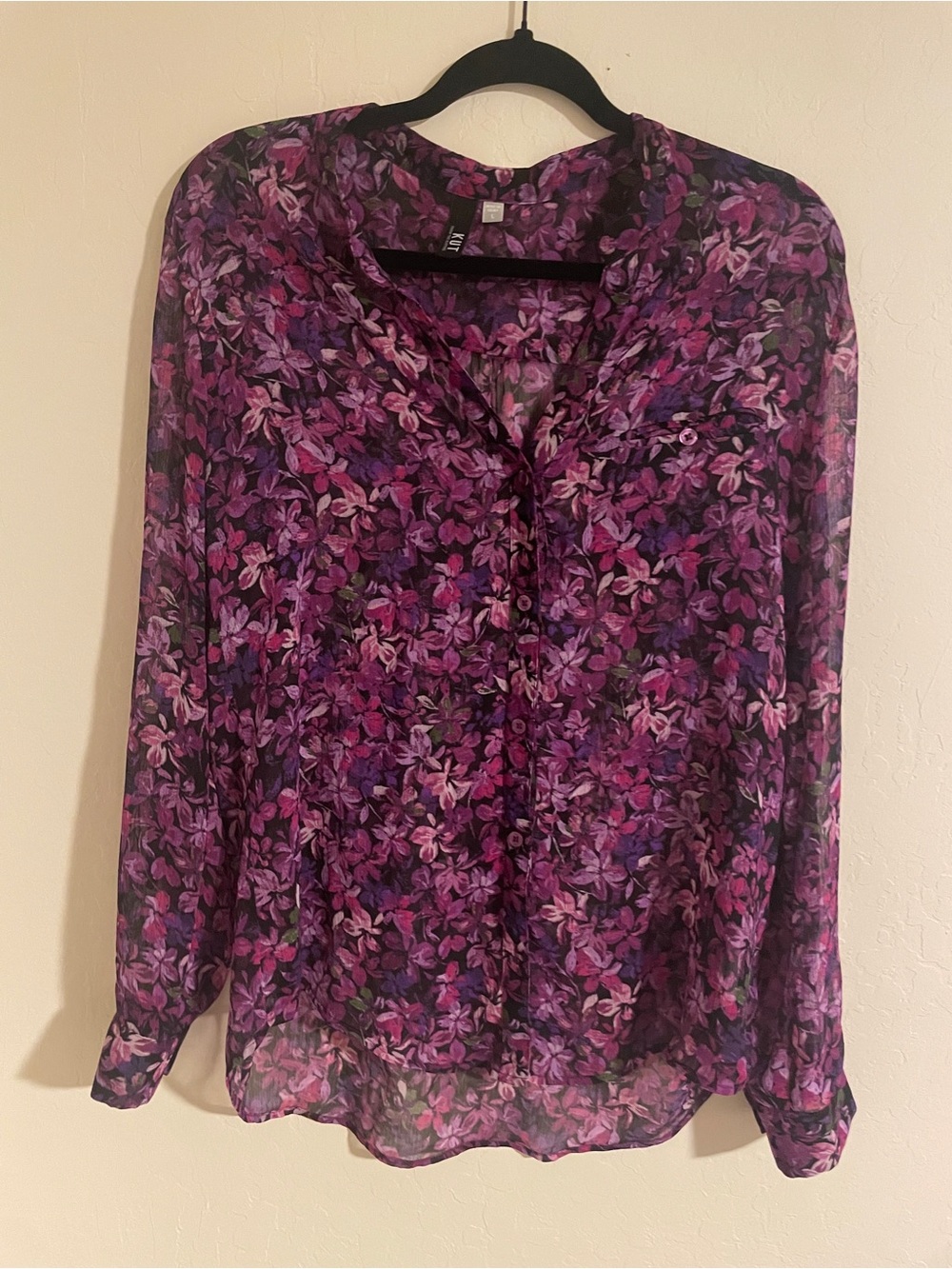 Kut from the Kloth Floral Button-Front Blouse - Purple Print